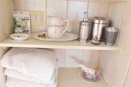 Toiletries, Bathroom Items