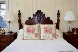 Antique Queen Size Bed