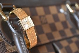 Ladies 18k Gold Rolex Watch