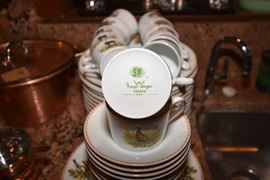 Royal Limoges Wildlife Pattern China Set