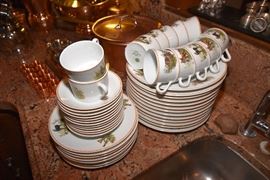 Royal Limoges Wildlife Pattern China Set