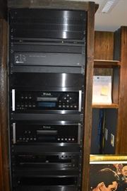 McIntosh MS750, McIntosh MVP871, Panamax M4300-PM, Marantz 5-CD Changer
