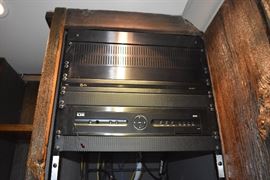 McIntosh MS750, McIntosh MVP871, Panamax M4300-PM, Marantz 5-CD Changer