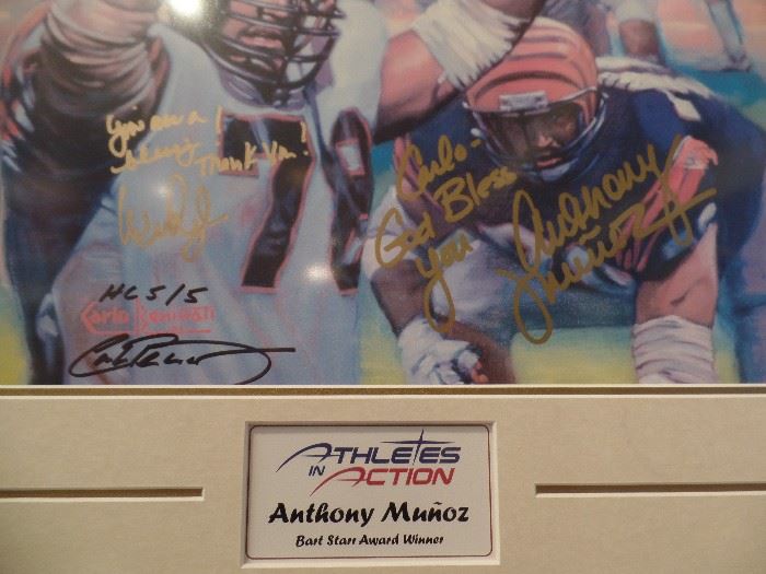 Anthony Munoz signed picture