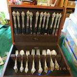 Lunt sterling silver - Delacourt pattern
Service for 12 plus serving pieces