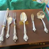 Lunt sterling silver - Delacourt pattern
Service for 12 plus serving pieces