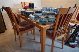 Dining table and 4 chairs