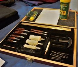 Gun cleaning kit