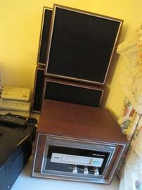 Vintage 8 Track player w/4 speakers