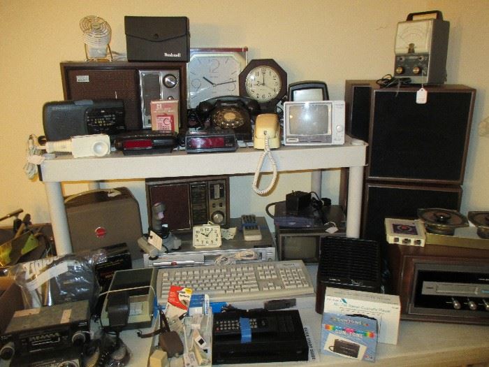 Electronics - many vintage