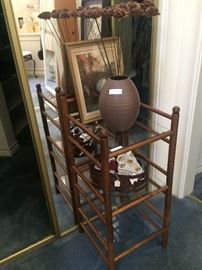 Small 3-tiered shelf