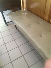 Contemporary bed bench