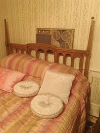 Queen mid-century bedroom set