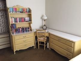 Girls bedroom set