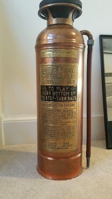 Vintage MINT condition fire extinguisher 