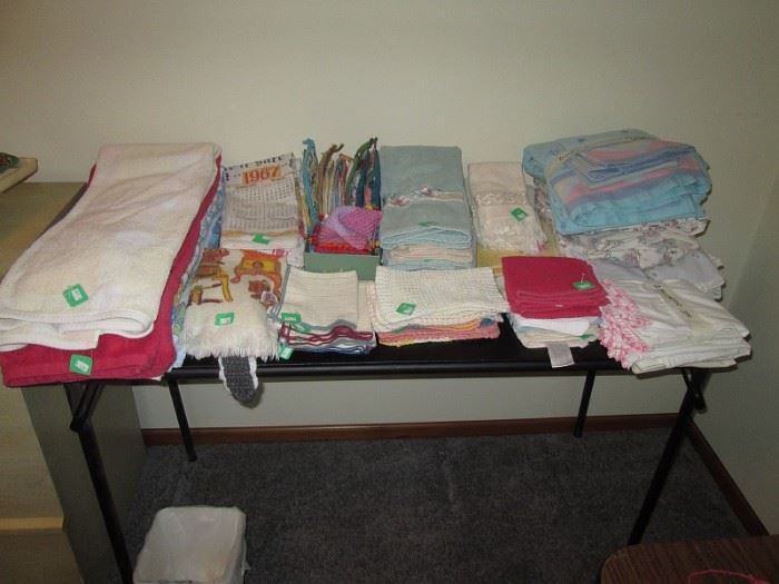 Back Bedroom Right--Linens, towels, 