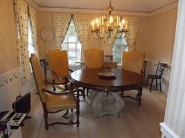 Habersham Kitchen Table