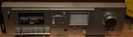AKAI CASSETTE PLAYER / RECORDER