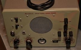 HEATHKIT VISUAL-AURAL SIGNAL TRACER