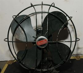 DECO FAN