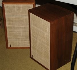 STEREO SPEAKERS KNIGHT