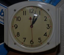 DECO CLOCK
