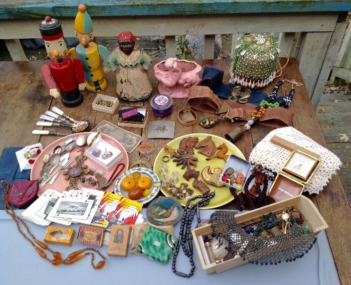Spider Belt Buckle, Authentic Antique Aunt Jemima Doorstop, BAKELITE MISC, Nasco Wooden Banks with Bobbleheads, 1940s wooden pin collection, Sterling jewelry, Shriner and Masonic items, old belt buckles, unique jewelry collar