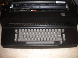 Electric typewriter