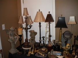 Home deco, lamps and angels