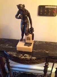 Bronze statue, Oscar Bach style marble top console