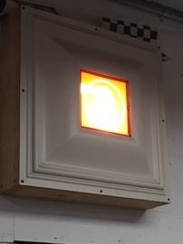 PONTIAC LIGHT UP DEALERSHIP SIGN (1950's)