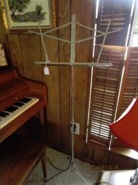Music stand