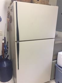 Hotpoint refrigerator
