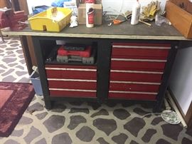 Work table/storage unit