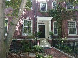 Lovely Monmouth 5 Story Home filled with antique furnishings. Truly lovely!!