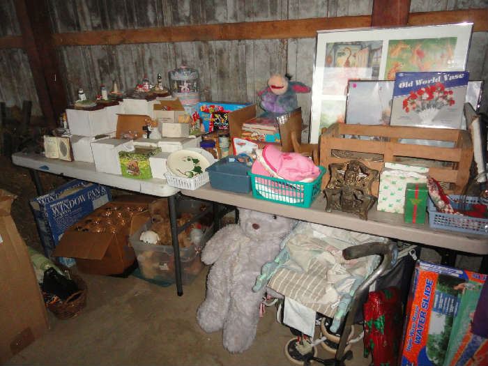 Estate/Tag Sale Inside Private Home in Kouts, IN starts on 11/17/2016
