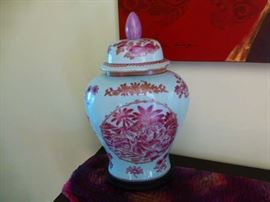 Chinese Ginger Urn