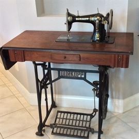 Durkopp 114 Antique Sewing Machine. 