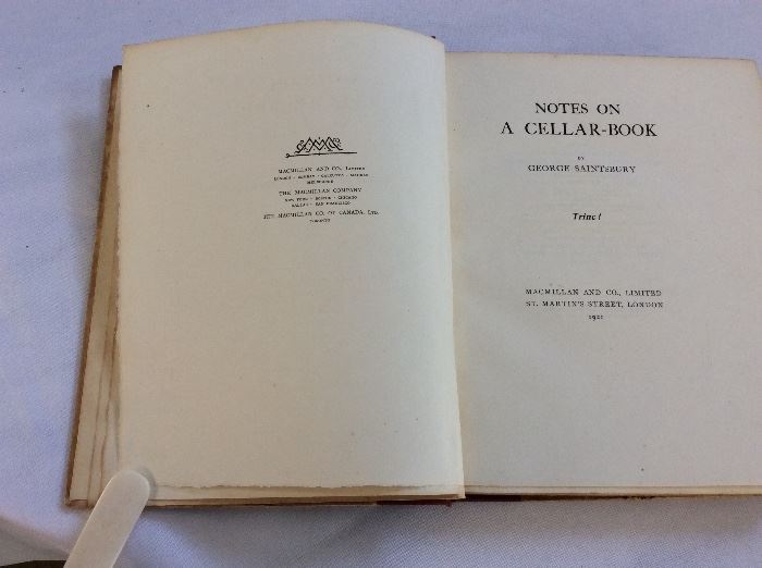 Notes on Cellar- Book by George Saintsbury, Edition de luxe, 1921. Edition limited to 500 copies signed by the author. 