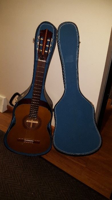 Espana Acoustic Guitar