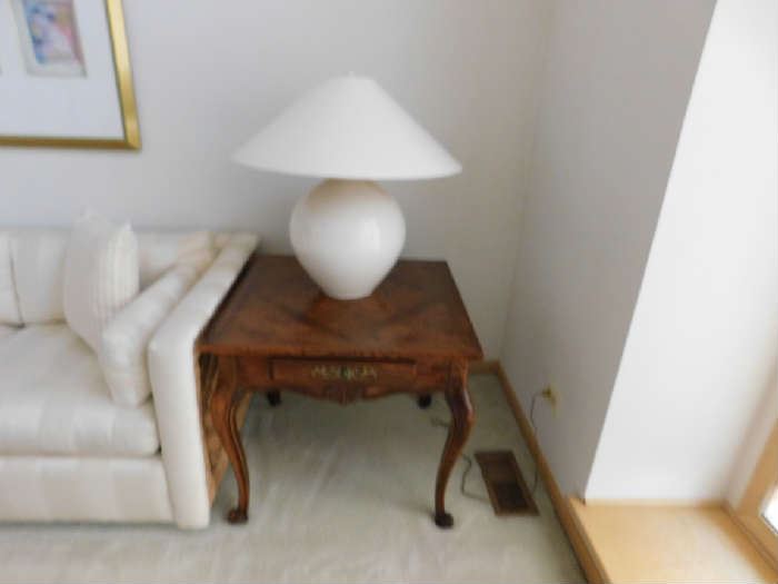 Queen Anne End Table and lamp