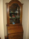 Mint condition Secretary & Curio combo.