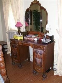 Matching vanity...