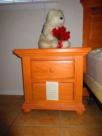 Broyhill Fontana night stand