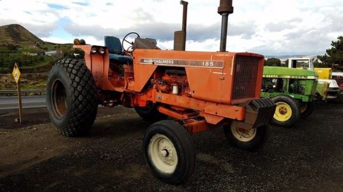 Allis Chalmers Tractor