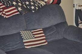 Double Reclining Love seat