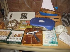 Fine cheese cutters and ware