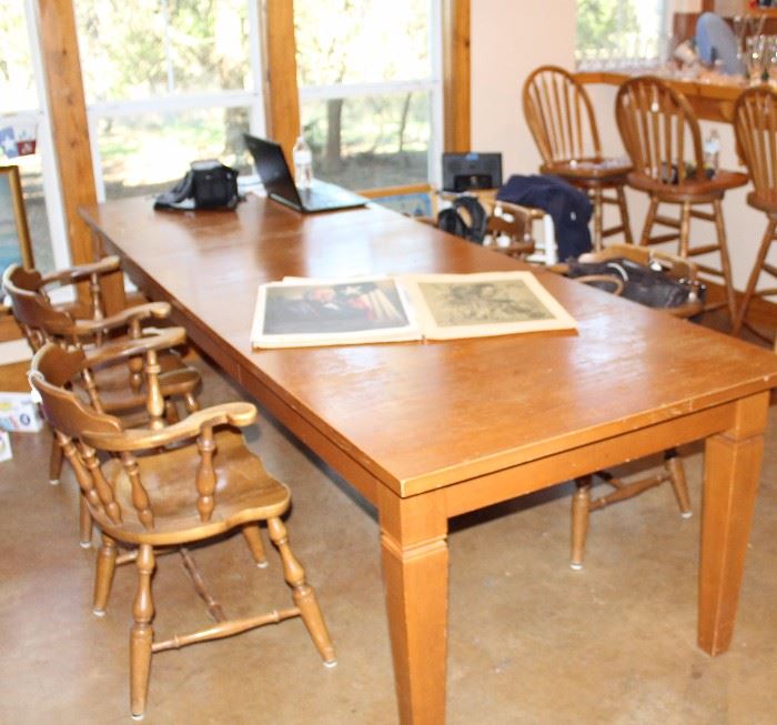 kitchen farm table