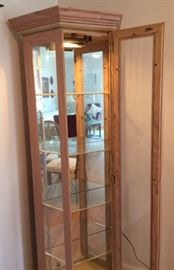 Photo of 4 Sided Display Cabinet Lighted