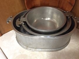 Guardian Service Aluminum Casseroles